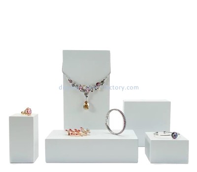 Custom acrylic jewelry display blocks NJD-290
