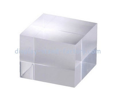 Custom lucite display cube NBL-057